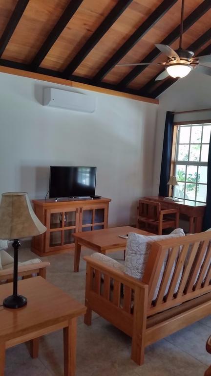 Cocotal Inn And Cabanas San Pedro  Szoba fotó