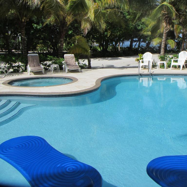 Cocotal Inn And Cabanas San Pedro  Szoba fotó