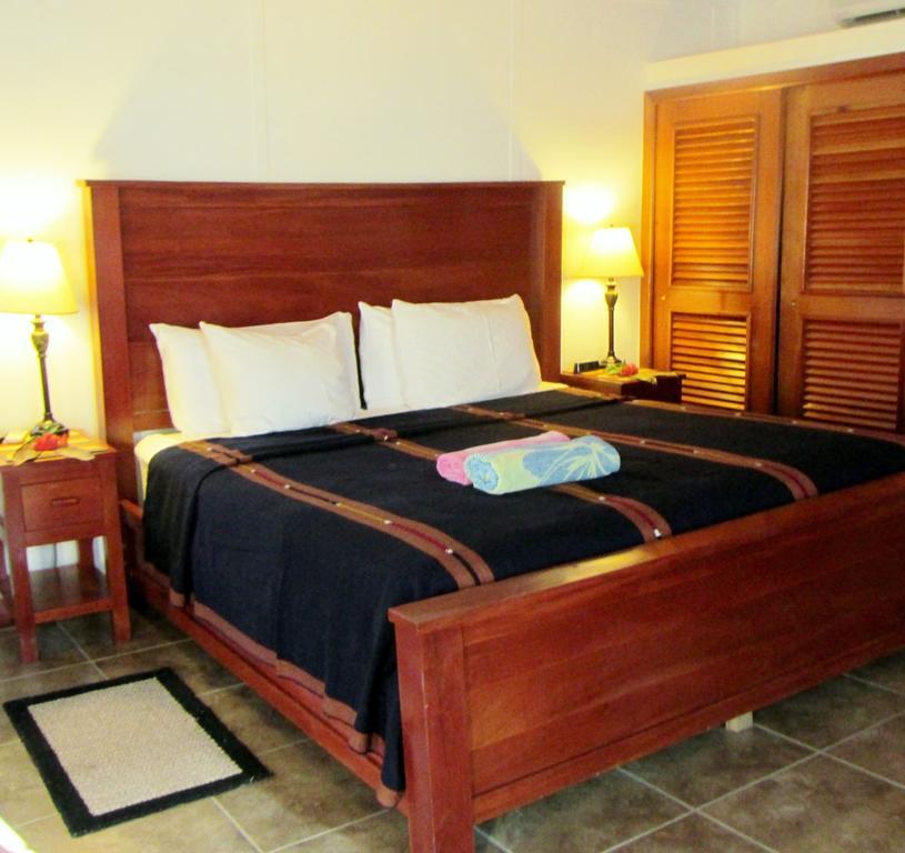 Cocotal Inn And Cabanas San Pedro  Szoba fotó